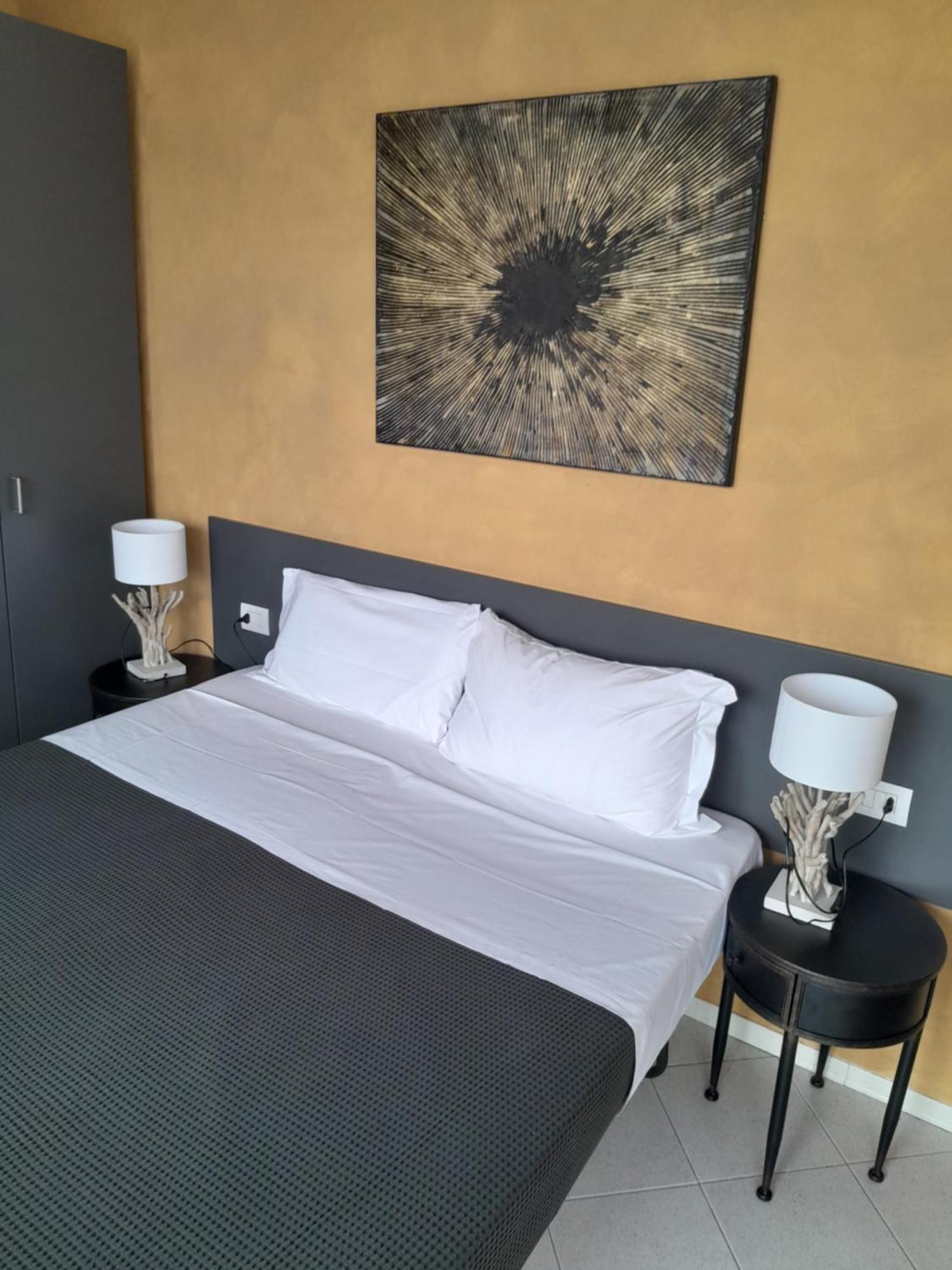 Gerenzano Apartments Dış mekan fotoğraf